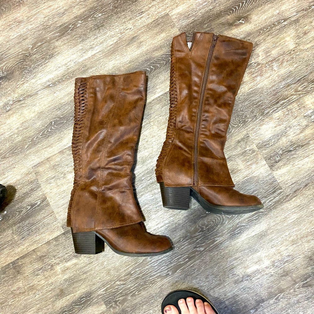 Womens boots